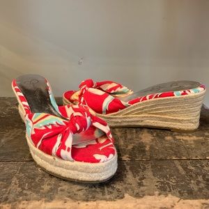 Jessica Simpson wedges